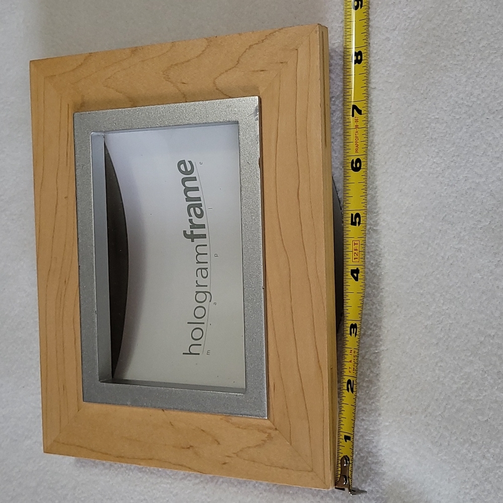 Maple Wood Picture Frame Hologram 3-D Curved Contemporary Vintage Deco 8.5 x 6.5 - Picture 7 of 8